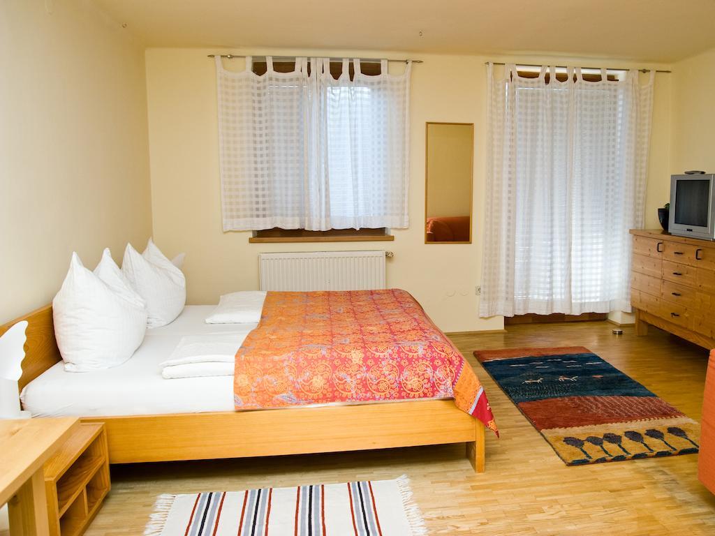 Pension Popotnik Villach Pokój zdjęcie